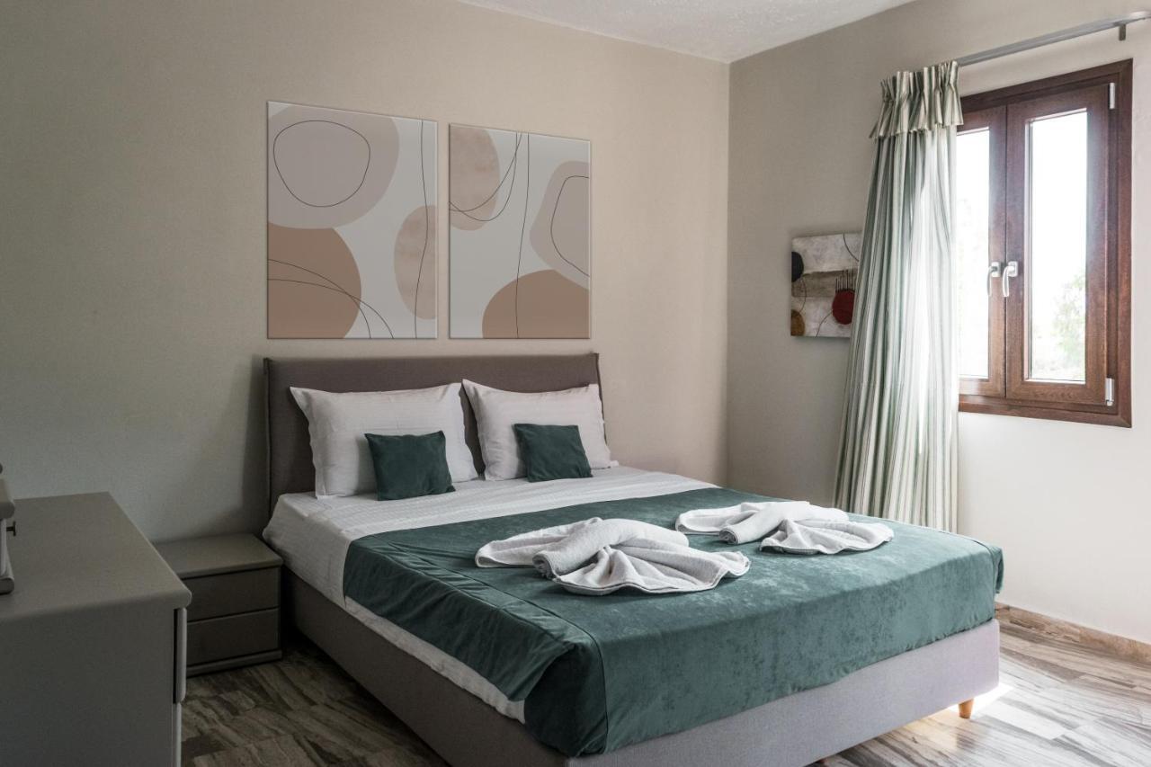 Niriides Luxury Villas Hersónissos Extérieur photo